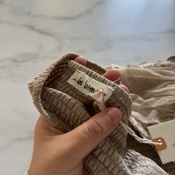 In Loom Lace Teim Dotted Cropped Top Tan Medium - Picture 6 of 7